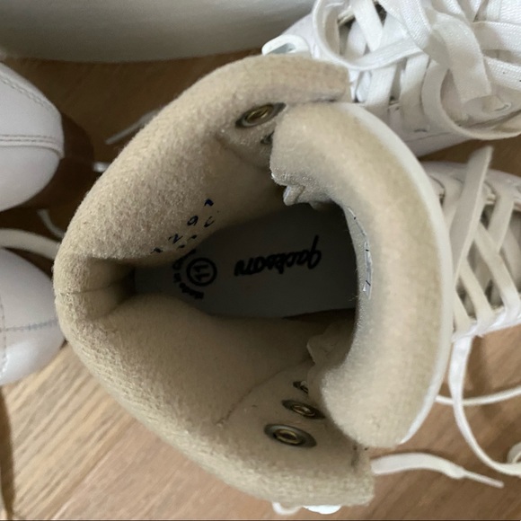 Jackson Elite white leather figure skates - sz 10 & sz 11 kids - Picture 4 of 6